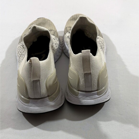 NIKE React Phantom Run FK 2 Flyknit Sail White Black Bone Shoes DV2139 100 Sz 11